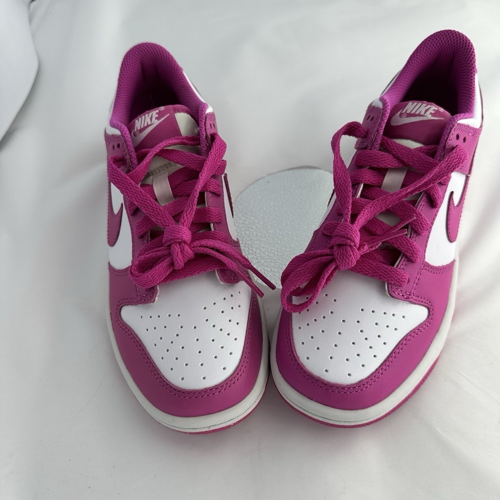 Brand New: Nike Dunk low Active Fuchsia, Size 4 Youth